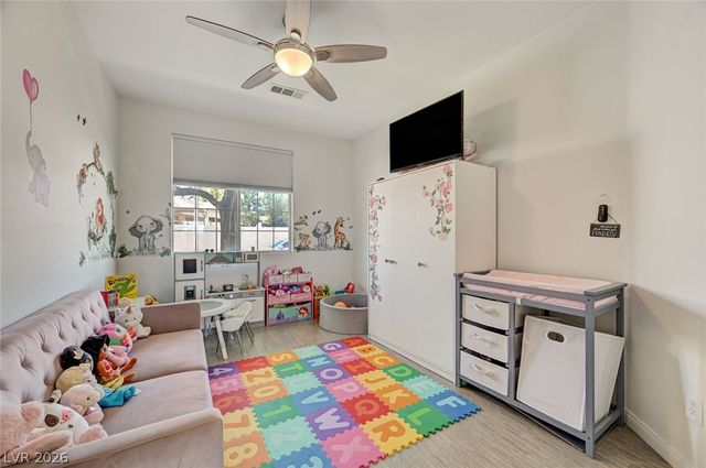 1728 Pacific Castle Place, Las Vegas, NV 89144