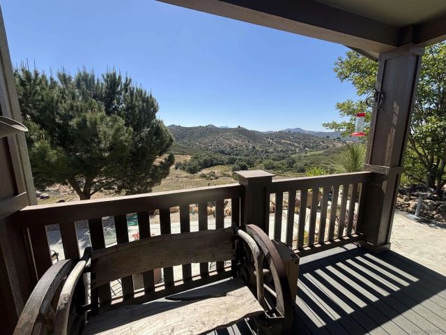 19987 Sunset Oaks Dr, Ramona, CA 92065