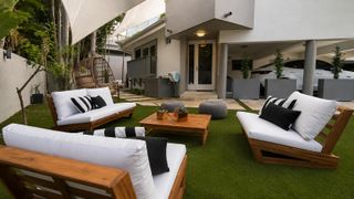 2571 TIGERTAIL Avenue, Miami, FL 33133