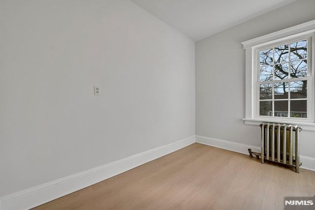 82 Blauvelt Avenue, Dumont, NJ 07628