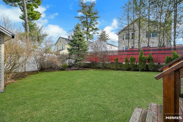 82 Blauvelt Avenue, Dumont, NJ 07628