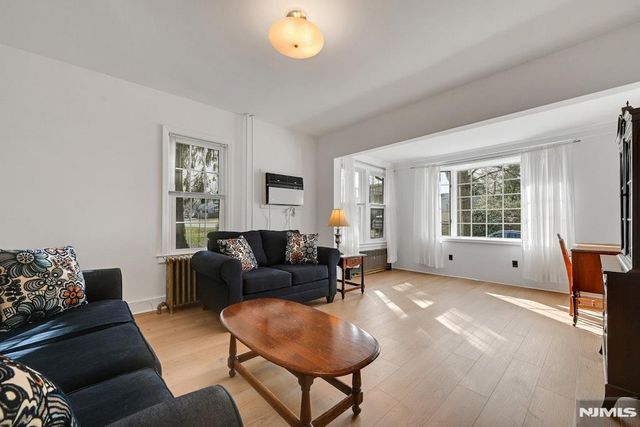 82 Blauvelt Avenue, Dumont, NJ 07628