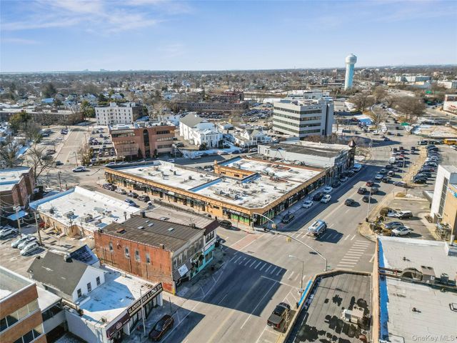 228 Merrick Road, Rockville Centre, NY 11570