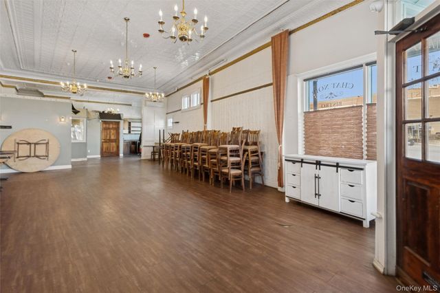 228 Merrick Road, Rockville Centre, NY 11570