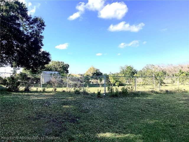 900 Winston Drive, Sebring, FL 33876