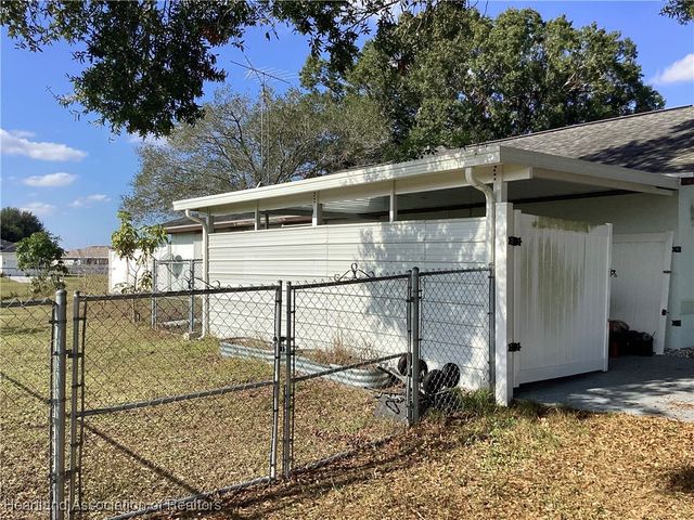 900 Winston Drive, Sebring, FL 33876