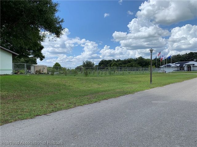 900 Winston Drive, Sebring, FL 33876