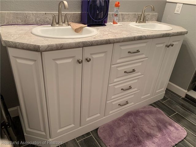 900 Winston Drive, Sebring, FL 33876