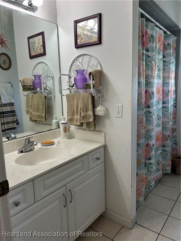 900 Winston Drive, Sebring, FL 33876