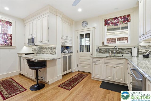 1350 Montrose Avenue, Bethlehem City, PA 18018
