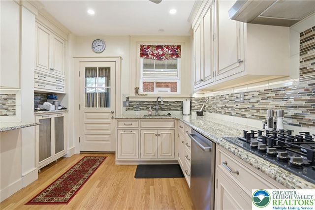 1350 Montrose Avenue, Bethlehem City, PA 18018