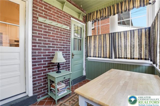 1350 Montrose Avenue, Bethlehem City, PA 18018