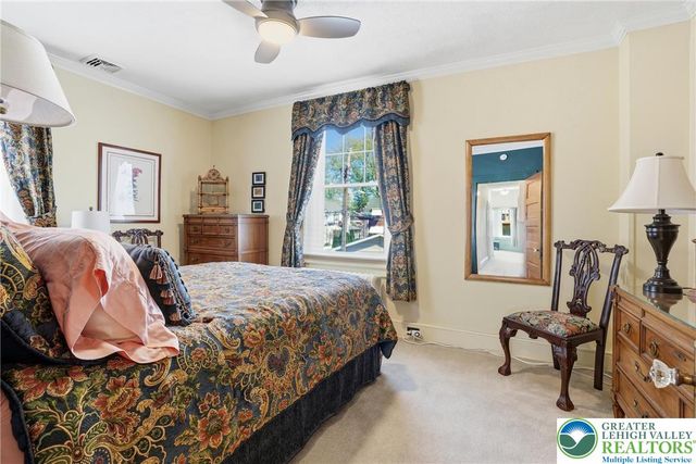 1350 Montrose Avenue, Bethlehem City, PA 18018