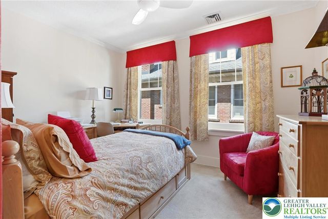 1350 Montrose Avenue, Bethlehem City, PA 18018