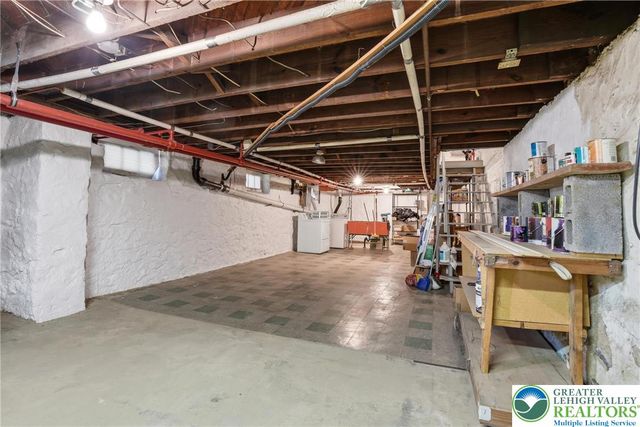 1350 Montrose Avenue, Bethlehem City, PA 18018