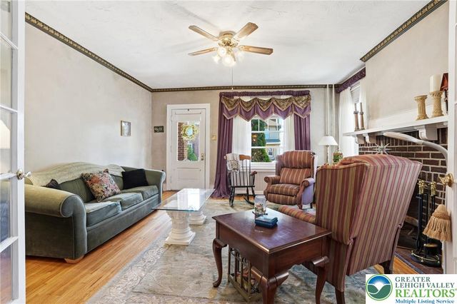 1350 Montrose Avenue, Bethlehem City, PA 18018