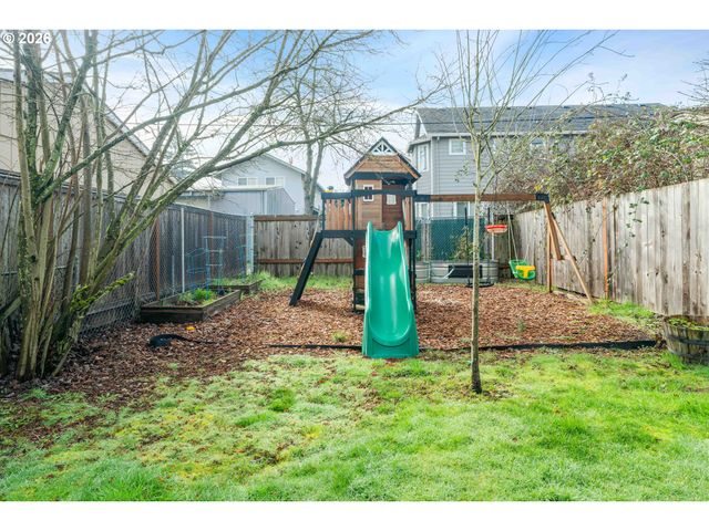 6010 Se WOODSTOCK Blvd, Portland, OR 97206
