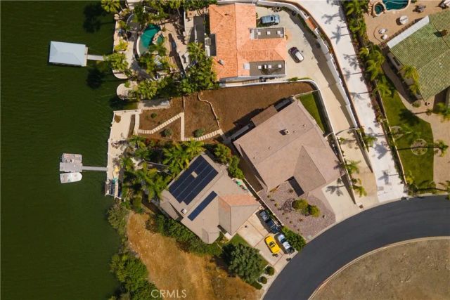 29096 Old Wrangler Road, Canyon Lake, CA 92587