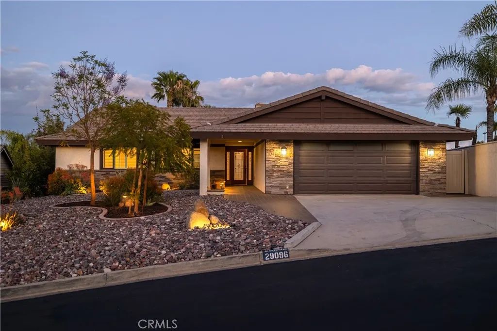 29096 Old Wrangler Road, Canyon Lake, CA 92587