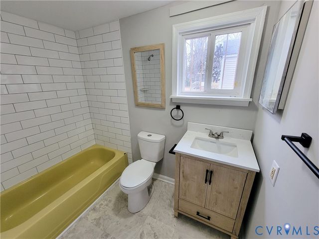 1223 Paul St, Petersburg, VA 23803