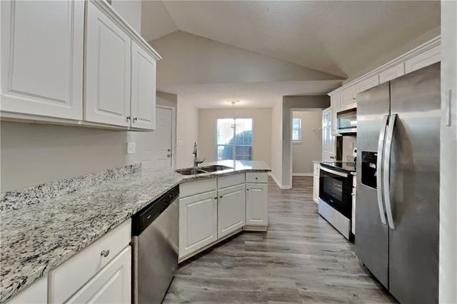 679 Fernstone Trail, Lawrenceville, GA 30046
