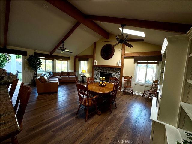 9432 Alderbury, Cypress, CA 90630