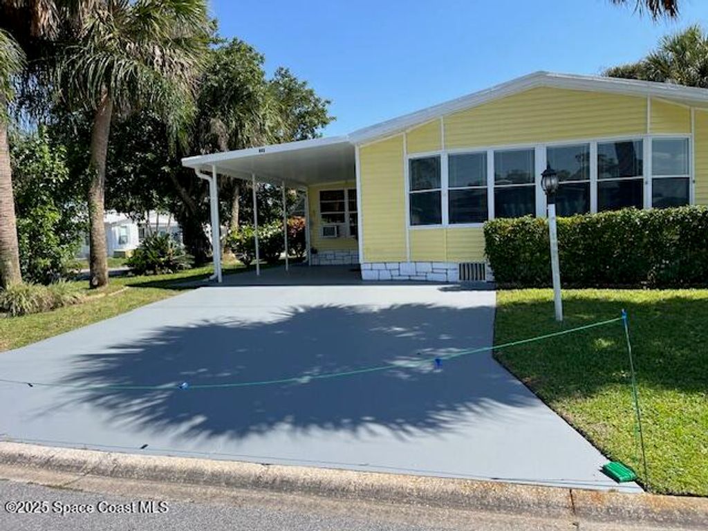 843 Sapodilla Drive, Barefoot Bay, FL 32976