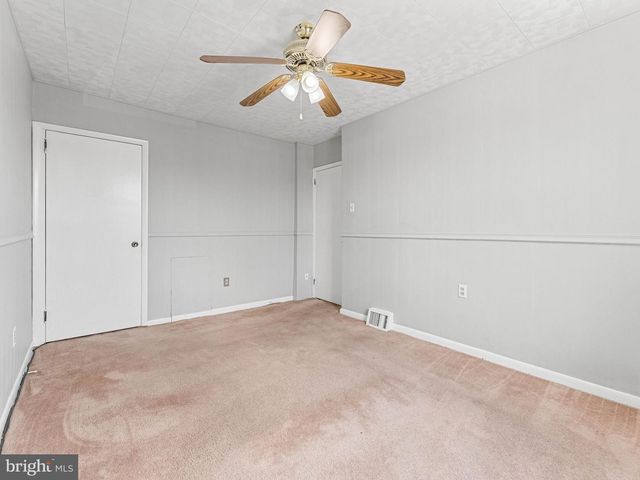 2742 ELBRIDGE ST, Philadelphia, PA 19149
