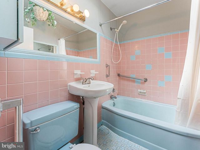 2742 ELBRIDGE ST, Philadelphia, PA 19149