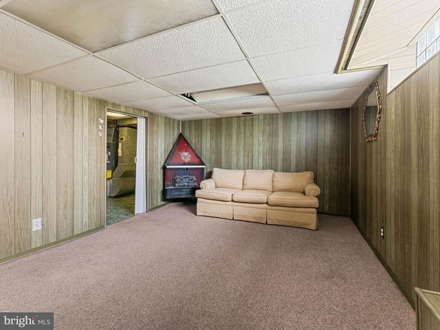 2742 ELBRIDGE ST, Philadelphia, PA 19149