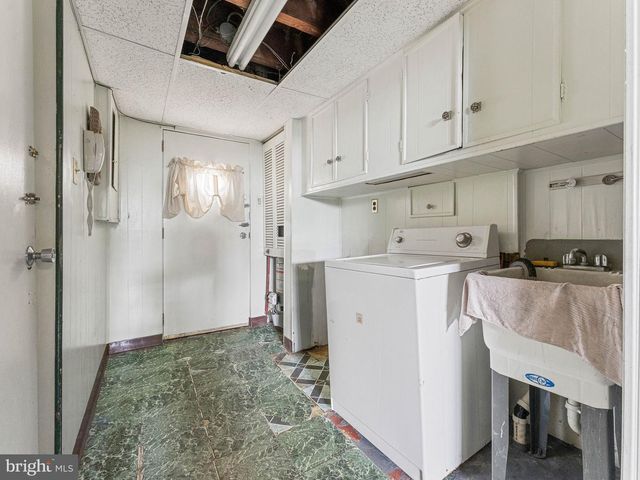2742 ELBRIDGE ST, Philadelphia, PA 19149