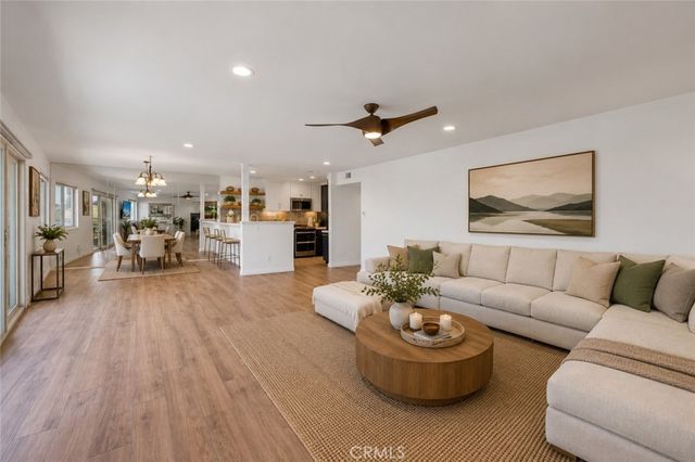 2700 E Panorama Drive 208, Signal Hill, CA 90755