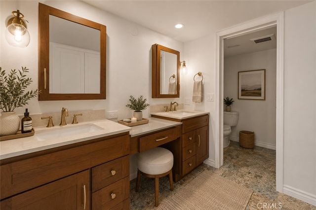 2700 E Panorama Drive 208, Signal Hill, CA 90755