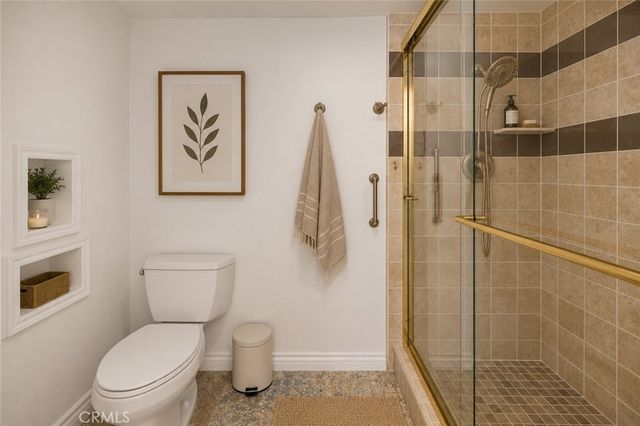 2700 E Panorama Drive 208, Signal Hill, CA 90755