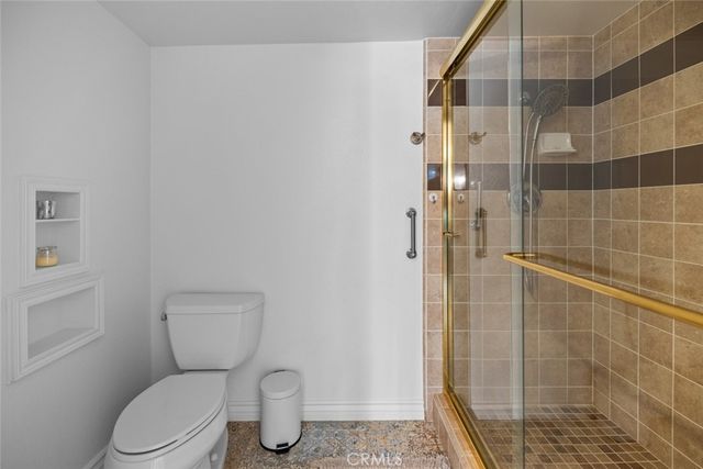2700 E Panorama Drive 208, Signal Hill, CA 90755