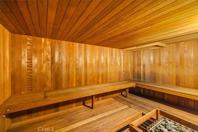 2700 E Panorama Drive 208, Signal Hill, CA 90755