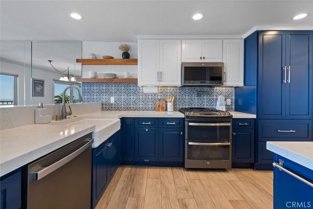 2700 E Panorama Drive 208, Signal Hill, CA 90755