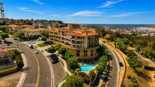 2700 E Panorama Drive 208, Signal Hill, CA 90755