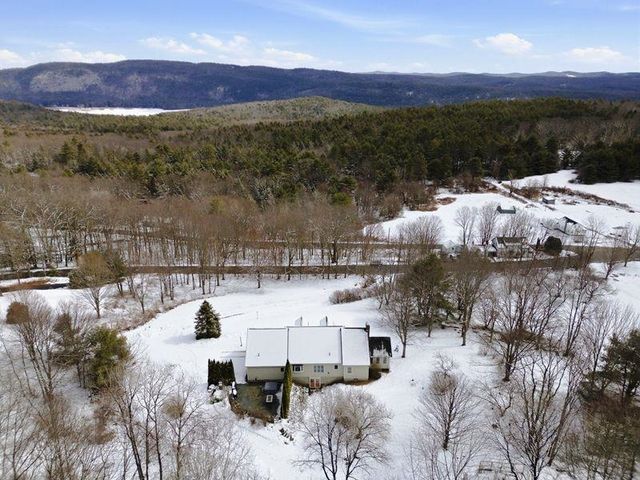 692 Old Walpole Road, Surry, NH 03431