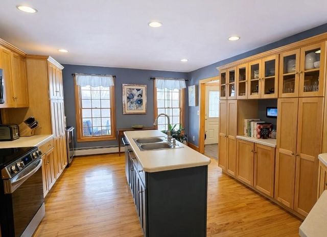 692 Old Walpole Road, Surry, NH 03431