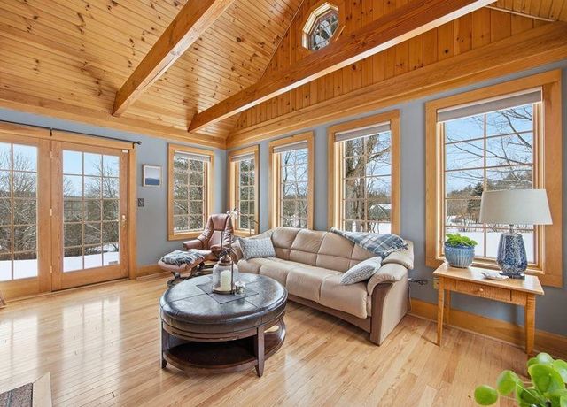 692 Old Walpole Road, Surry, NH 03431