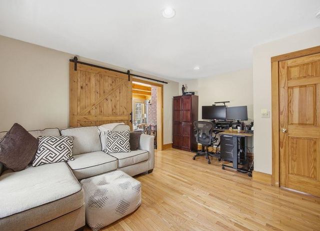 692 Old Walpole Road, Surry, NH 03431