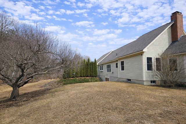 692 Old Walpole Road, Surry, NH 03431