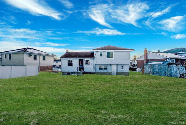 59 Ford Drive W, Massapequa, NY 11758