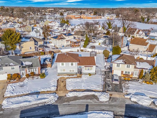 59 Ford Drive W, Massapequa, NY 11758