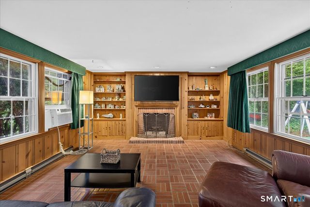 45 Richmond Avenue, New Haven, CT 06515