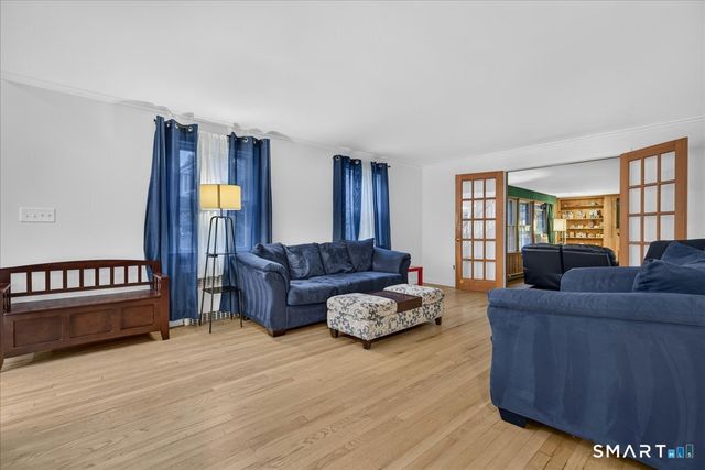 45 Richmond Avenue, New Haven, CT 06515