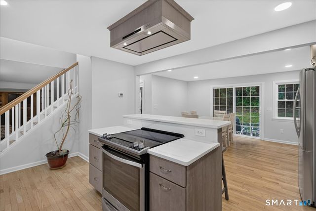 45 Richmond Avenue, New Haven, CT 06515