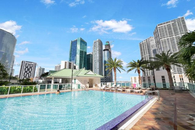 41 SE 5th Street 704, Miami, FL 33131
