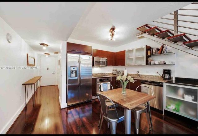 41 SE 5th Street 704, Miami, FL 33131